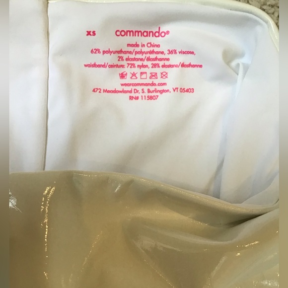 COMMANDO Control Top Faux Patent Leather Leggings | Porcelain | Size XS - Picture 10 of 10